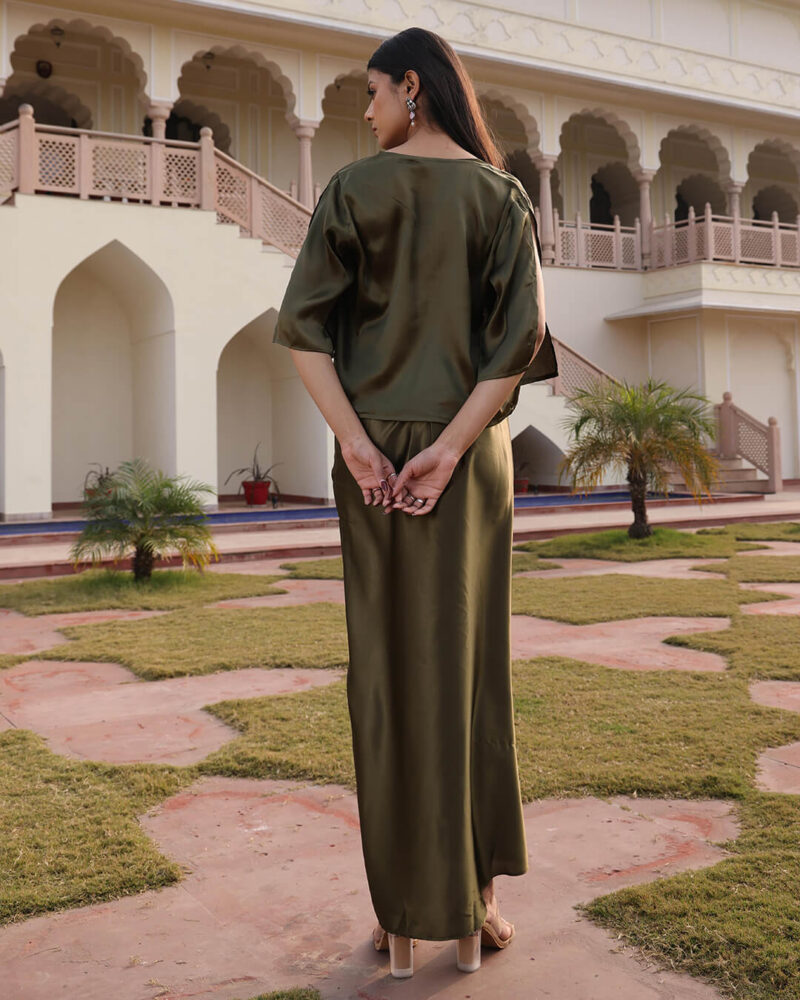 Royal Mehendi Gown